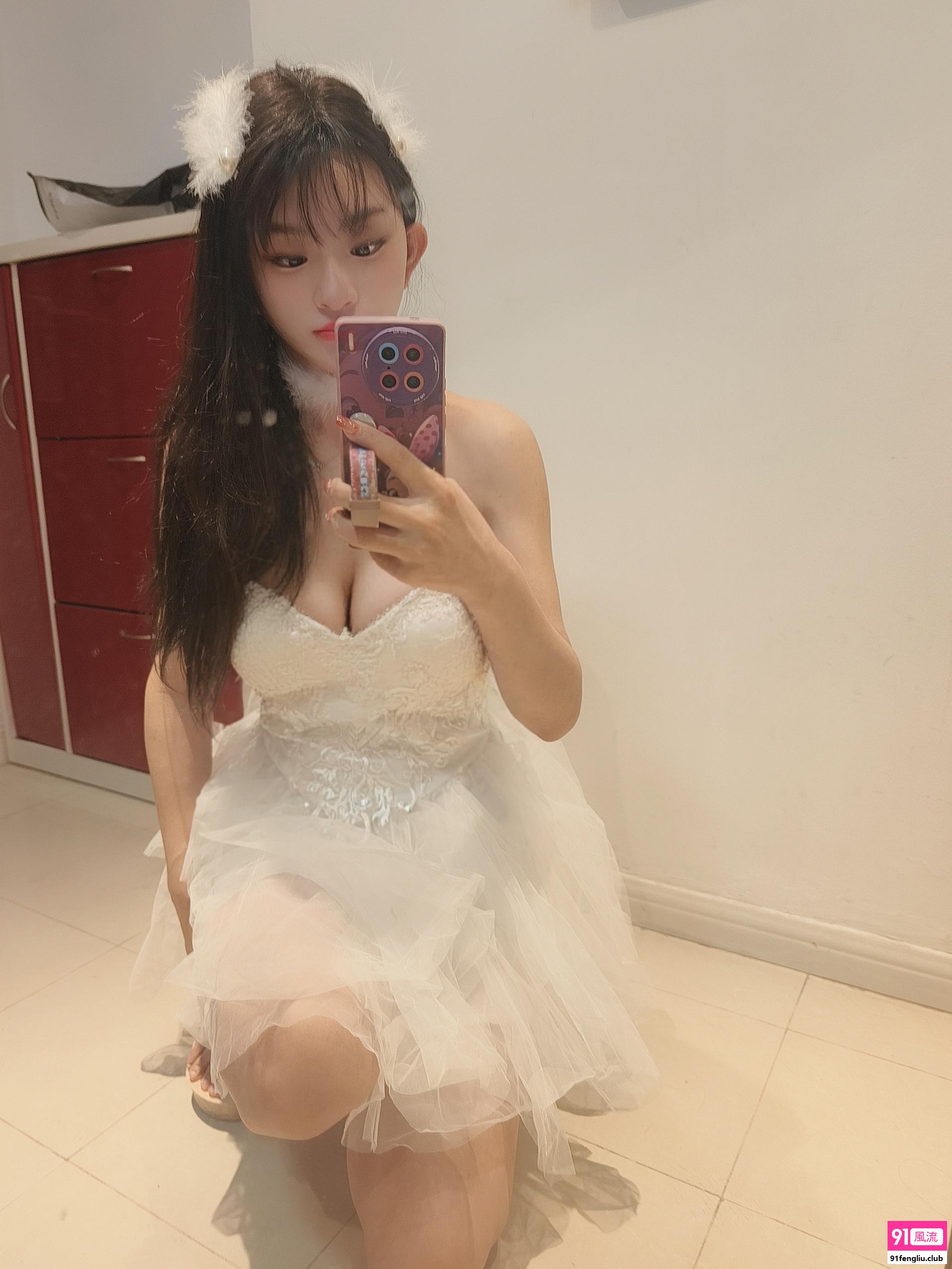 米娅小姐姐